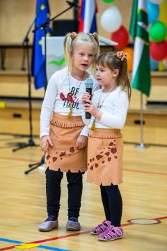 Prireditev – Pozdravljena OSNOVNA ŠOLA ZAGRADEC 12